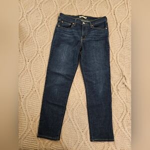 Levi's Boyfriend Jeans  Women's Size 28